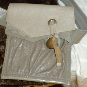Annemarie Feld | Wearable Art - One-Of-A-Kind